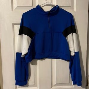 Crop top sweatshirt